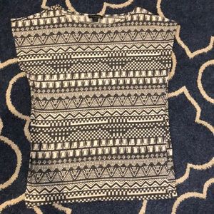 SZ L Aztec print shirt